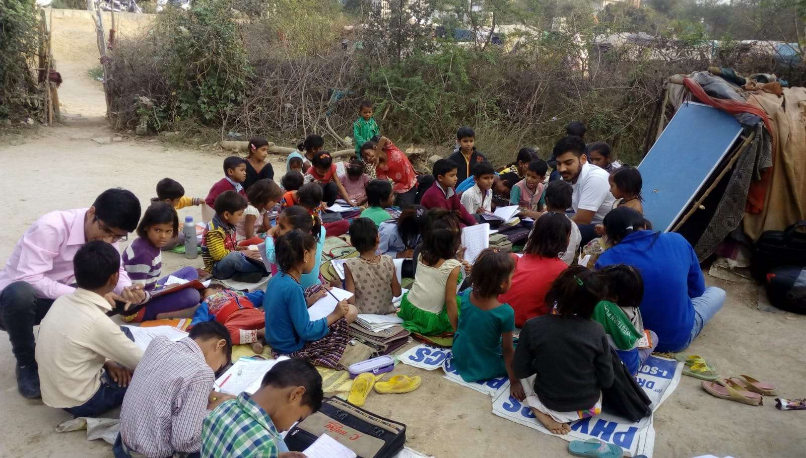 Mujhe Bhi Padhna Hai – Education Mission